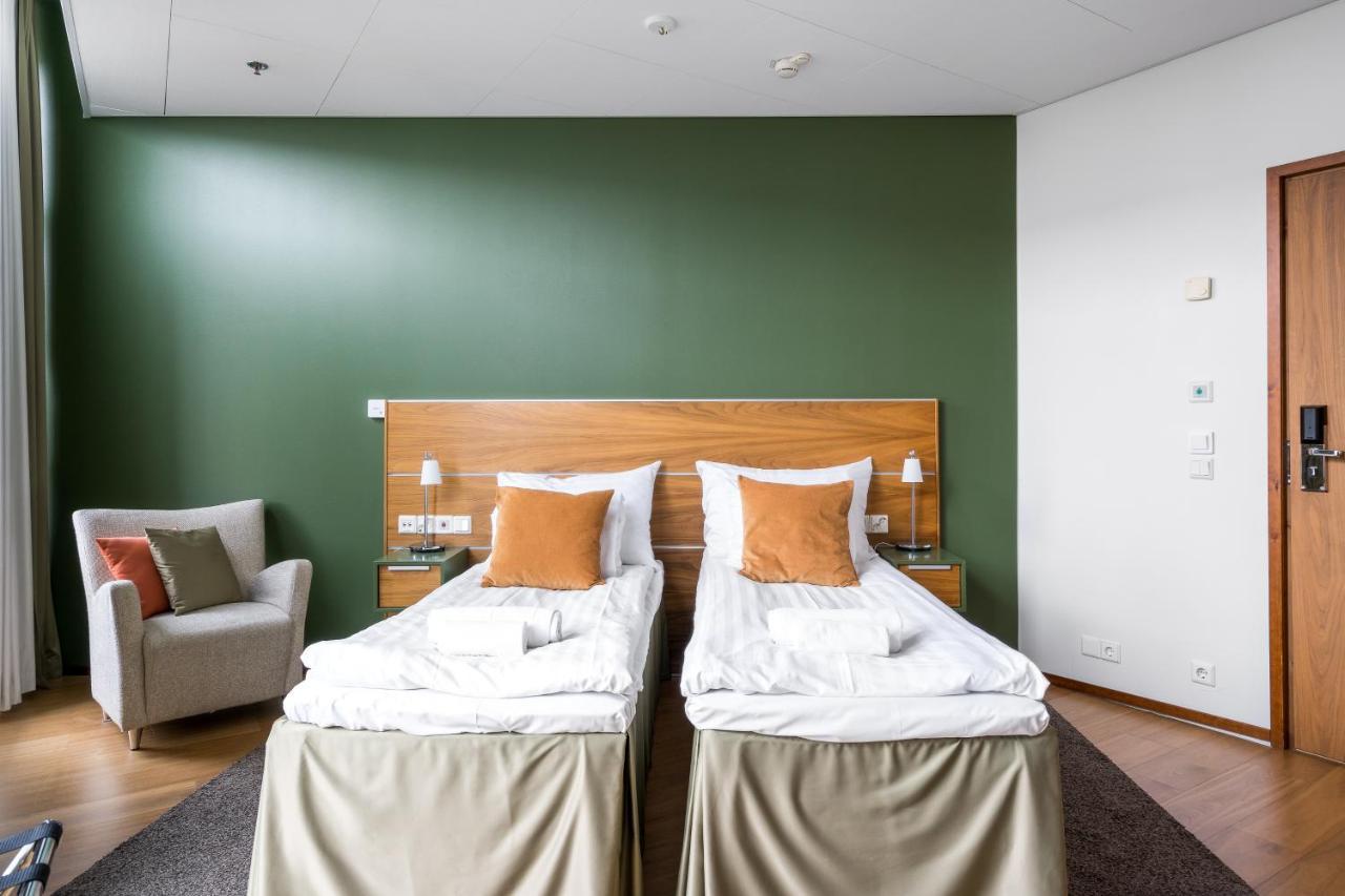 Hiisi Hotel Helsinki Jaetkaesaari Kültér fotó