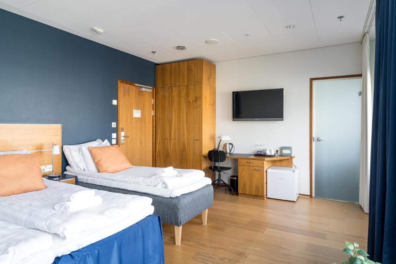 Hiisi Hotel Helsinki Jaetkaesaari Kültér fotó