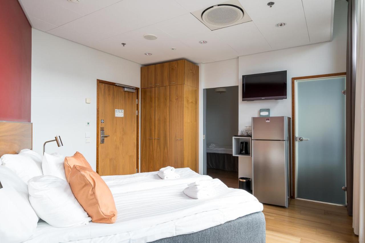 Hiisi Hotel Helsinki Jaetkaesaari Kültér fotó